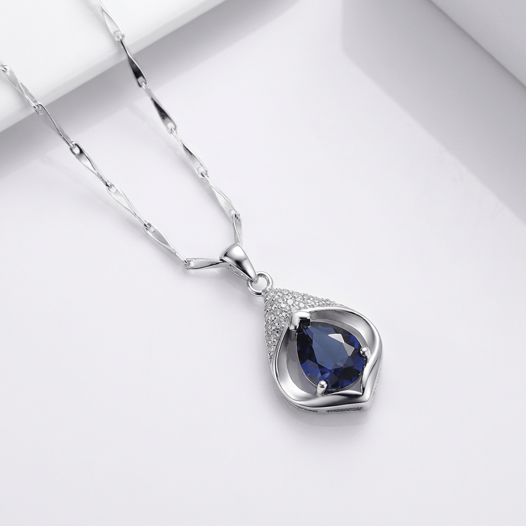 LUNA | Vintage sapphire necklace for special occasions