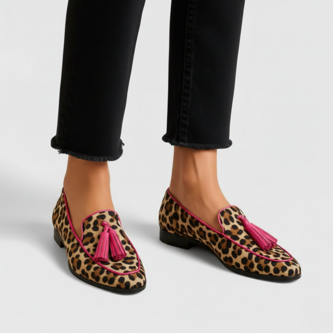 XHYRENE | Loafers with smooth structured finish