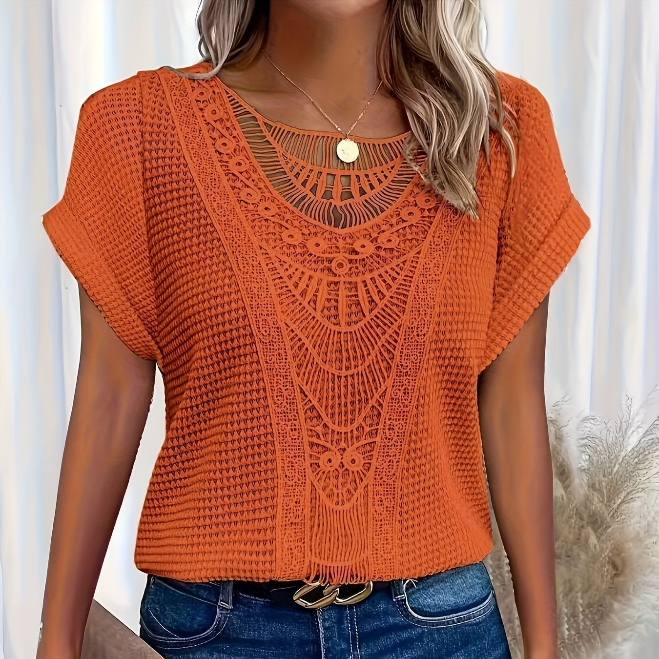 VIOLET | Knitted top with textured neckline detail