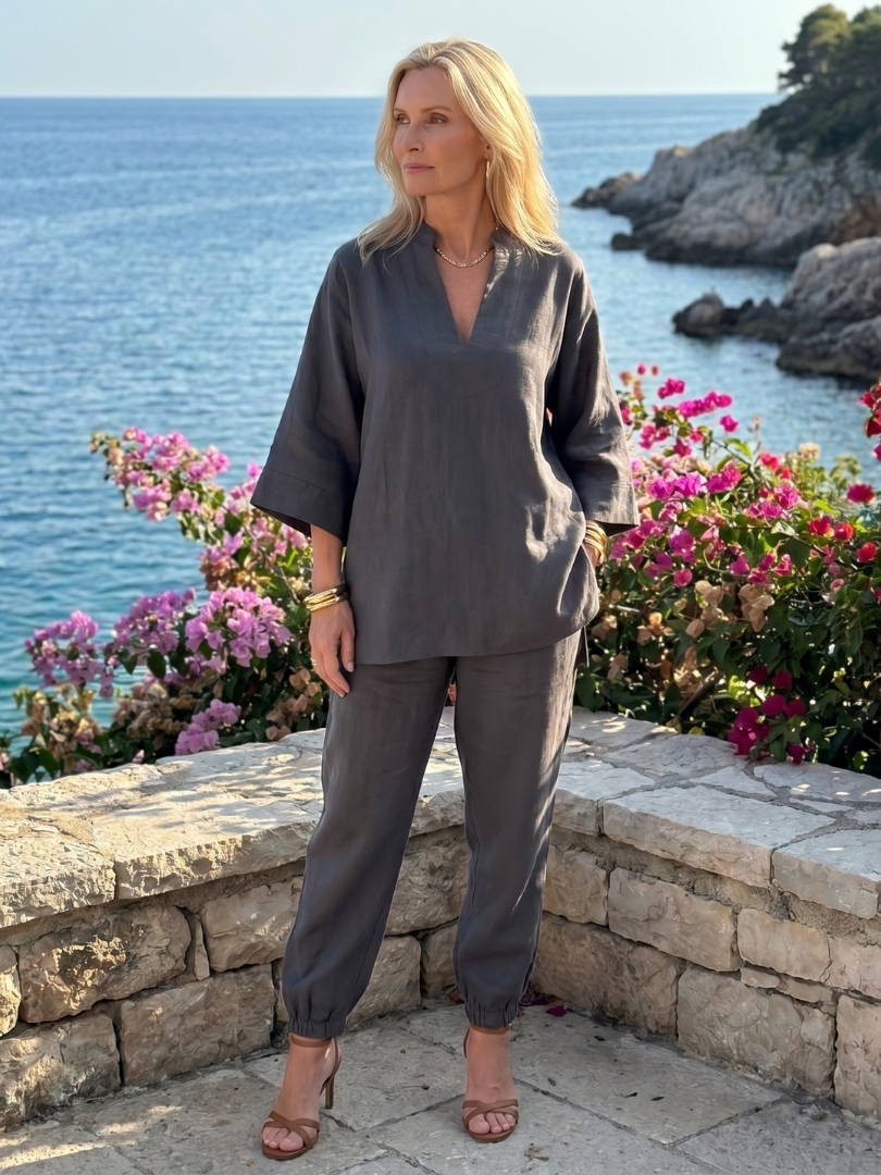 GEORGIANA | Relaxed V-neck tunic with gathered-hem pants