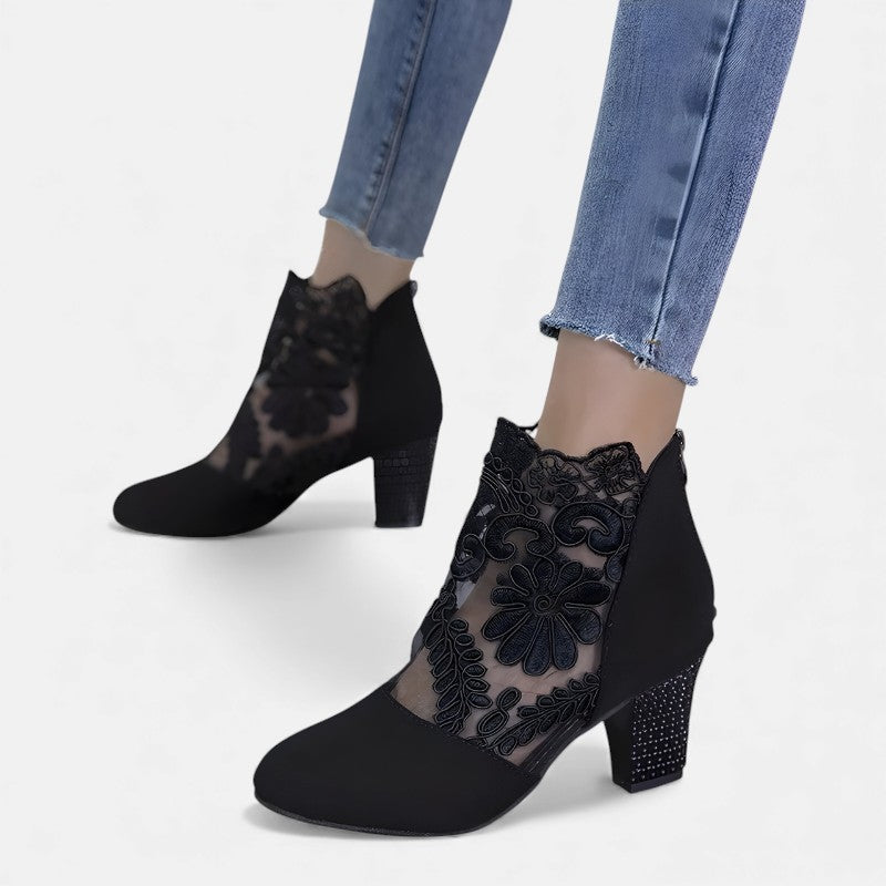 HARPER | Orthopedic heels for all-day wear