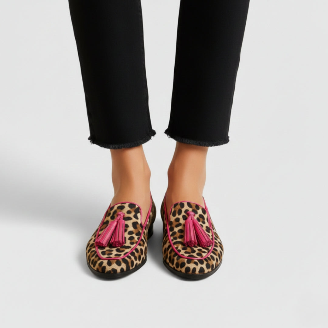 XHYRENE | Loafers with smooth structured finish