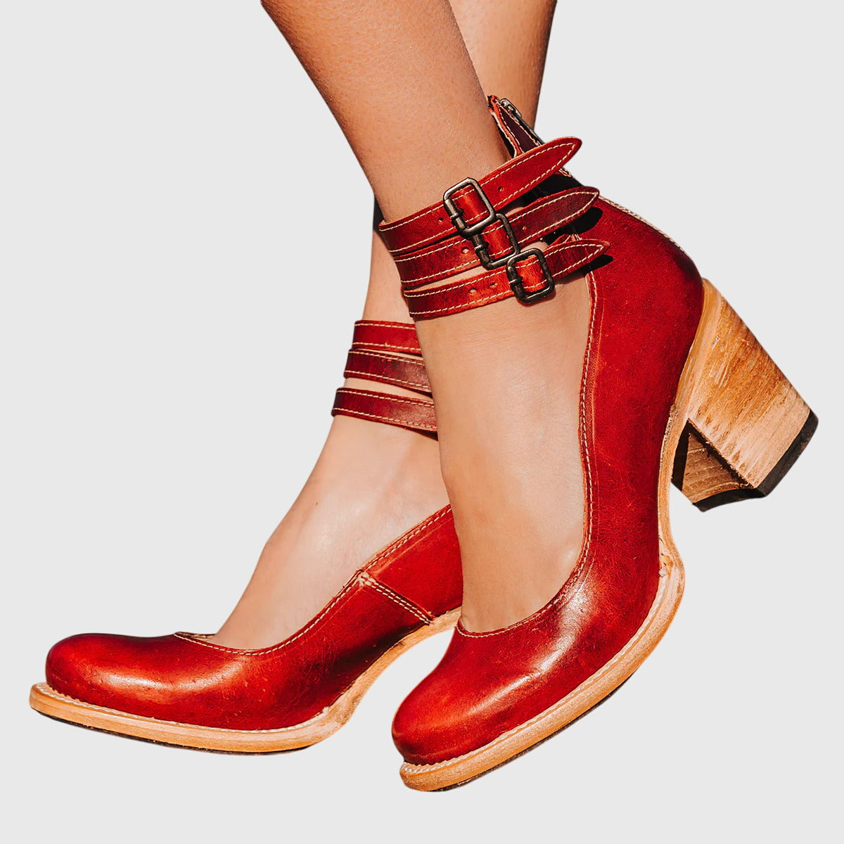 NINA | Heels with a sleek, refined silhouette