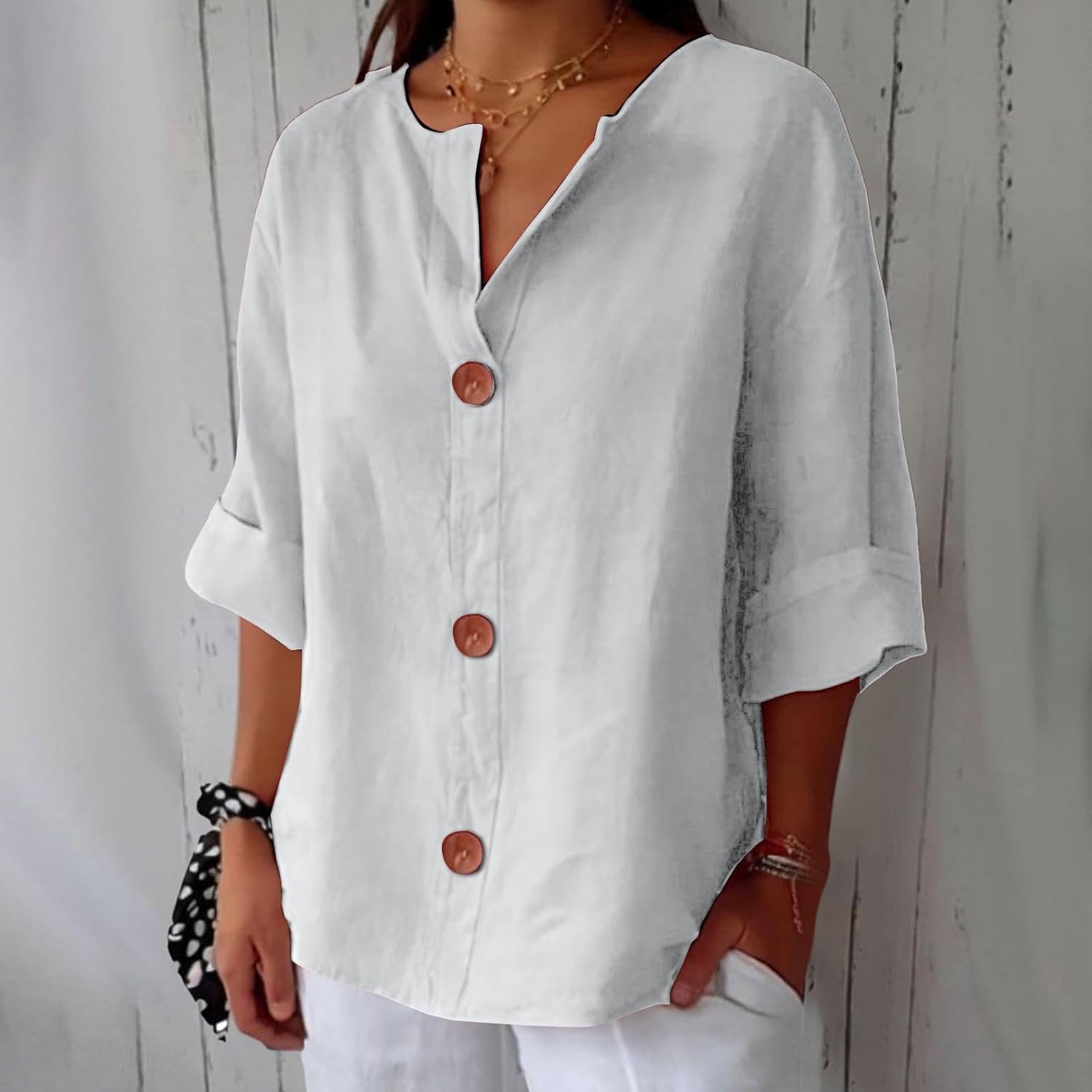 CLARA | Blouse with relaxed casual fit