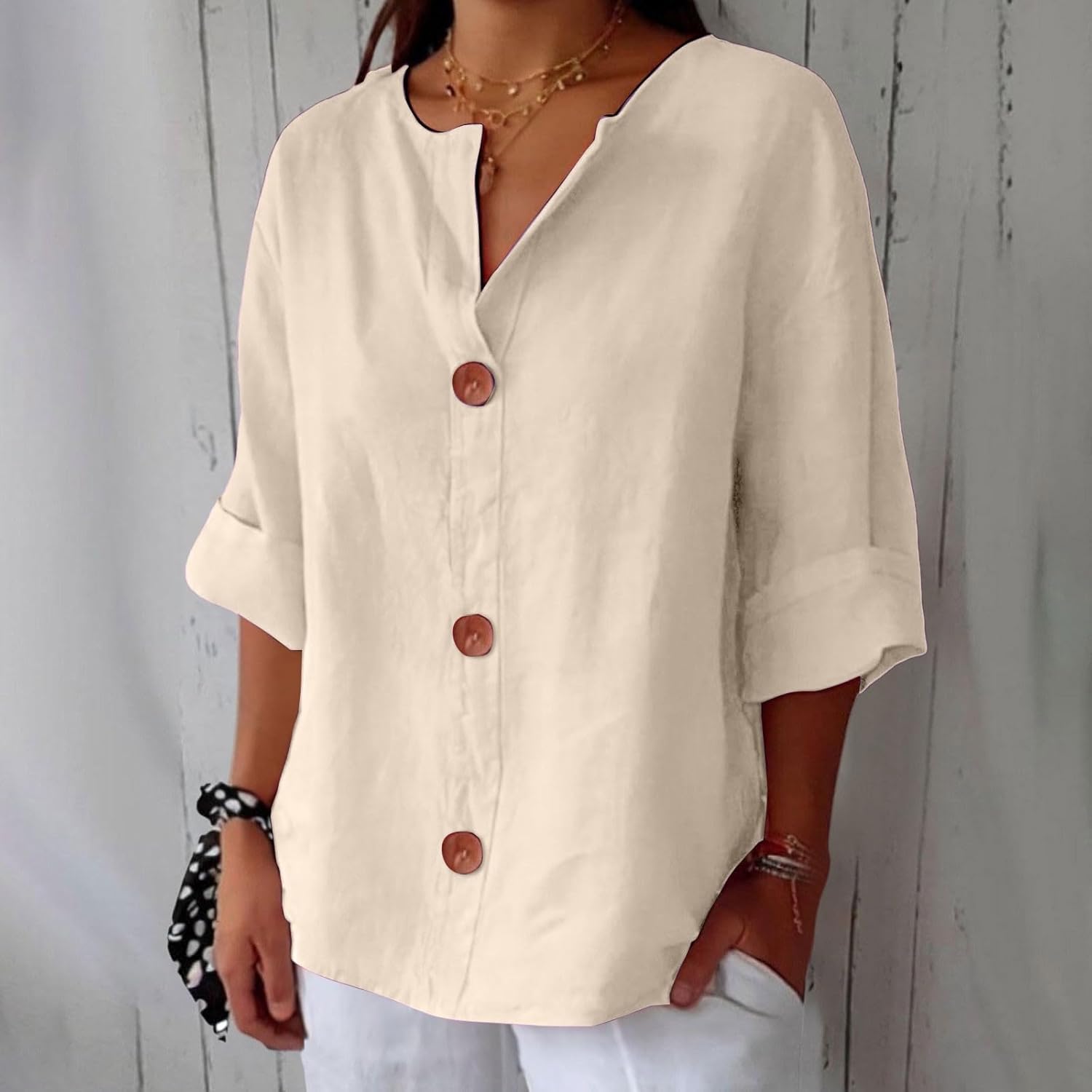 CLARA | Blouse with relaxed casual fit