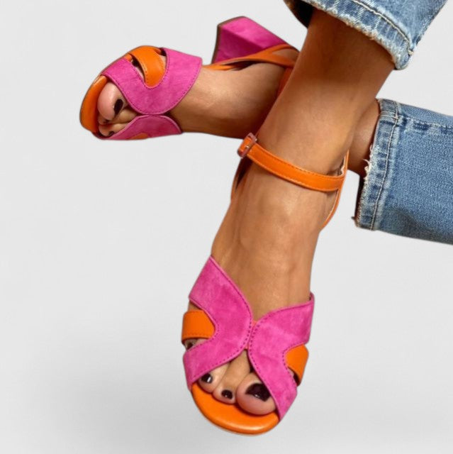 DEVYNNE | Wedge heels with adjustable ankle strap