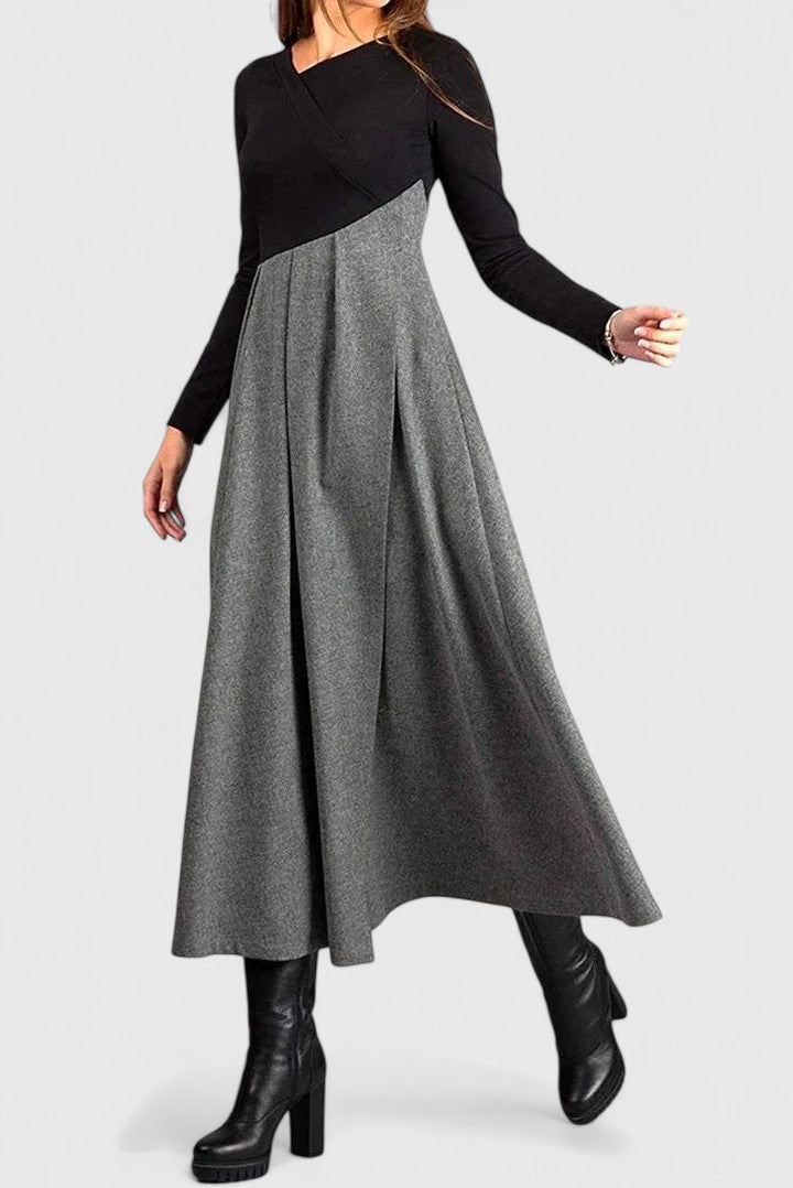 JANET | Long-sleeve maxi dress with flowing skirt