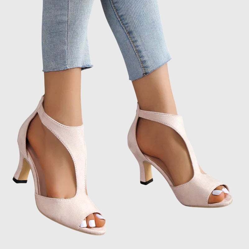 DELFINA | Soft-touch heels with supportive footbed