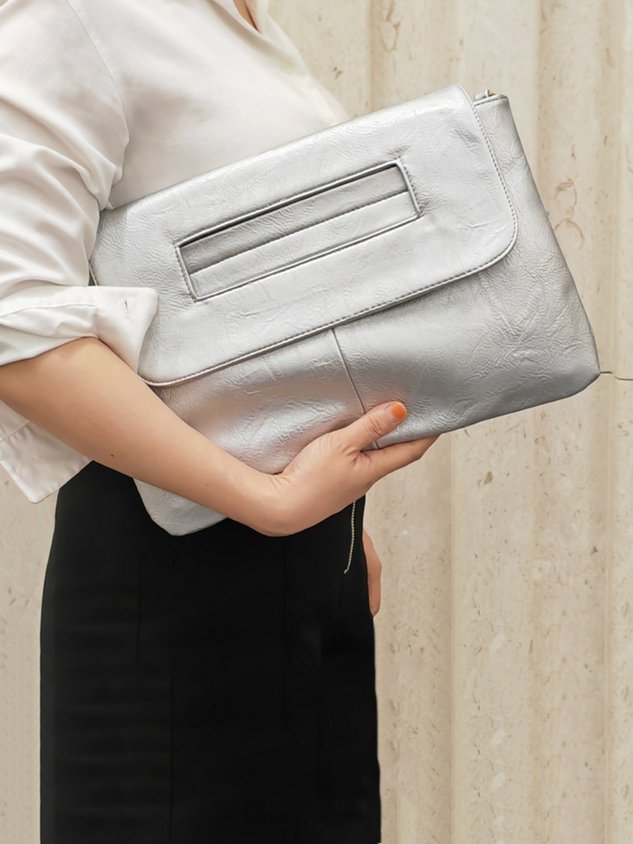SONIA | Square crossbody bag with wide strap