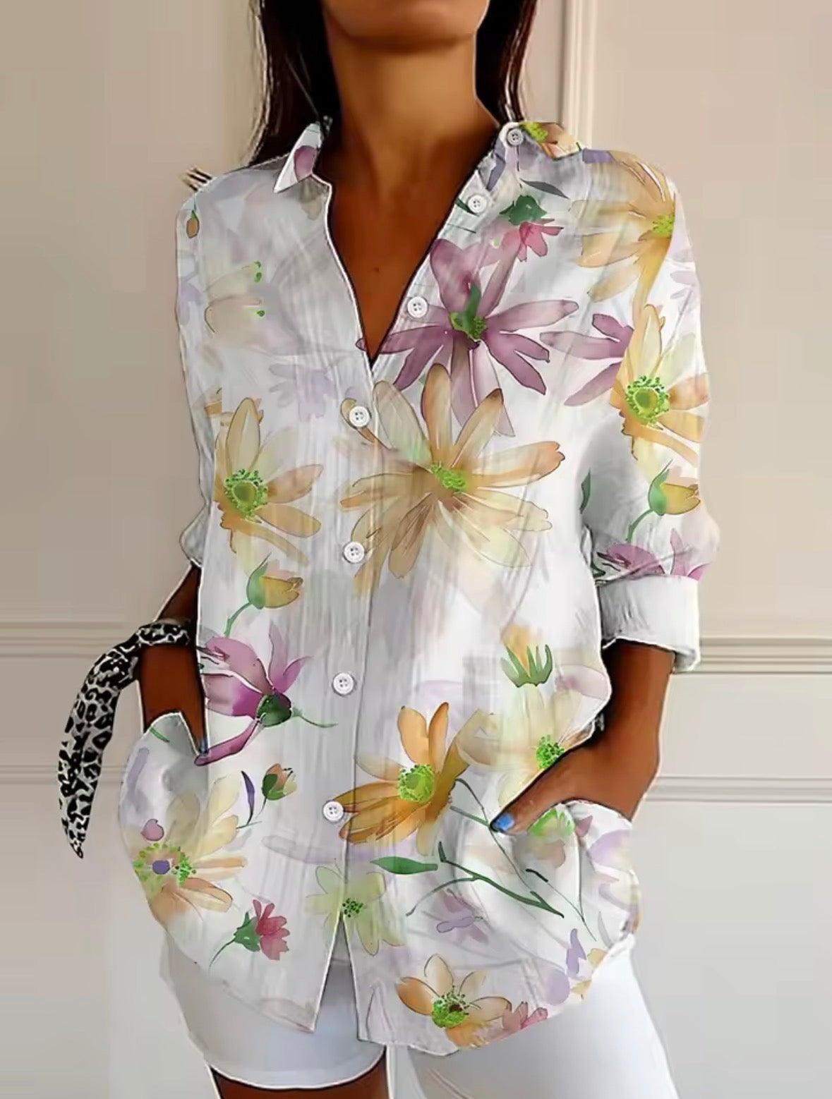 LAYLA | Blouse with expressive print