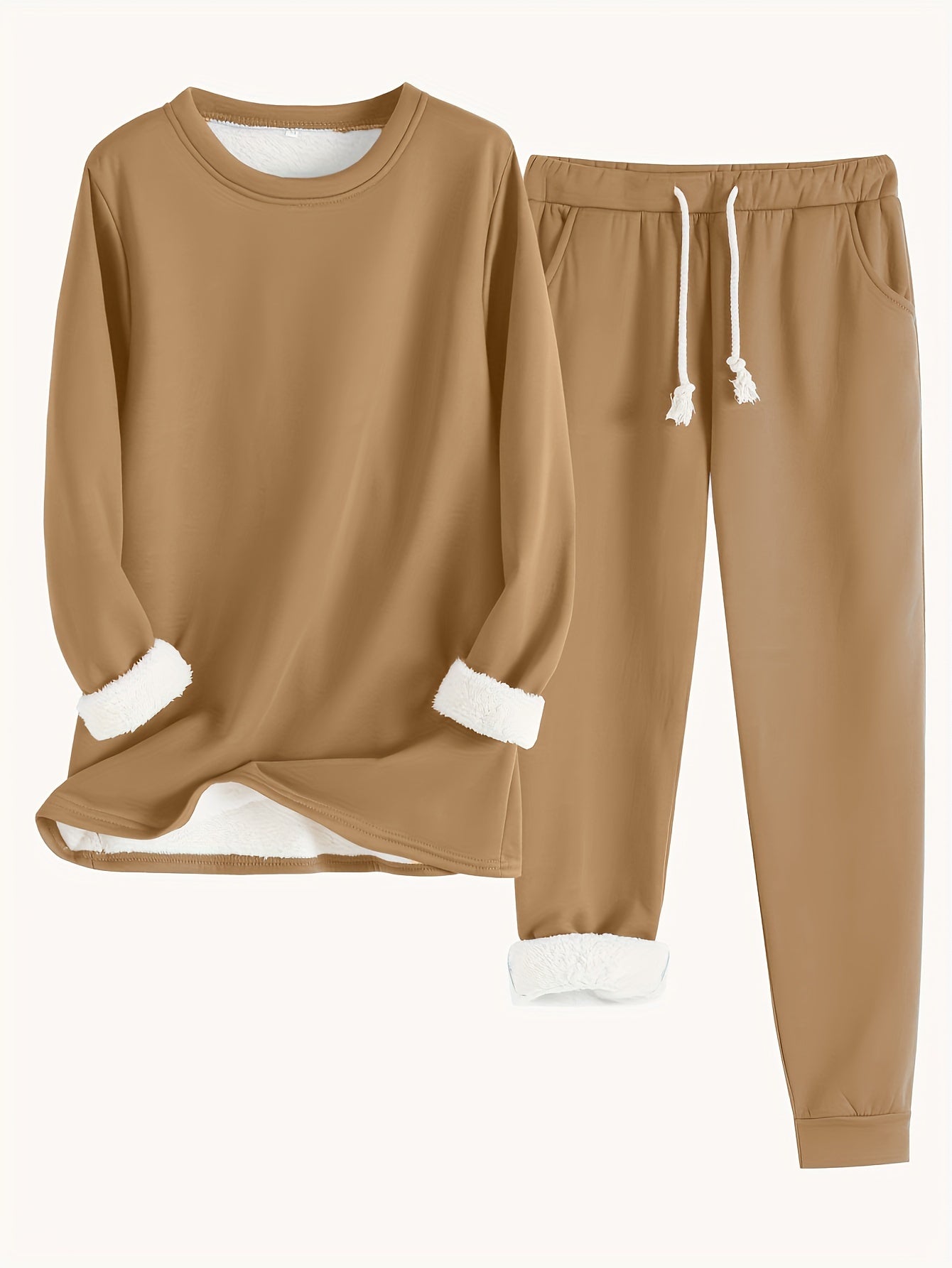 HAILEY | Fleece-lined set with tapered jogger pants