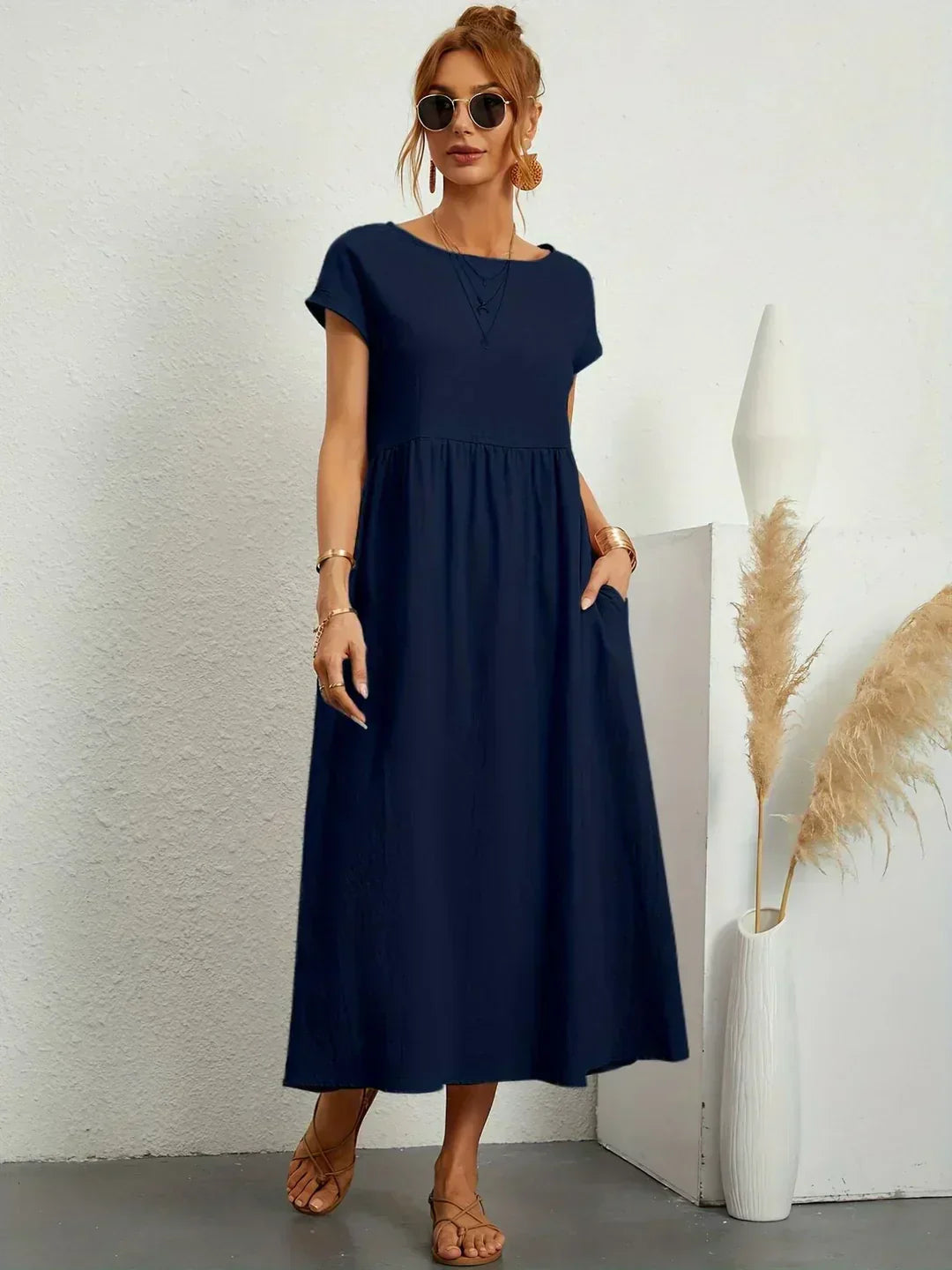 URSINA | Fluid midi dress with relaxed silhouette