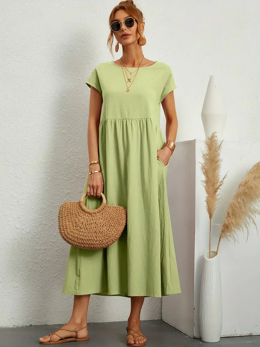 URSINA | Fluid midi dress with relaxed silhouette