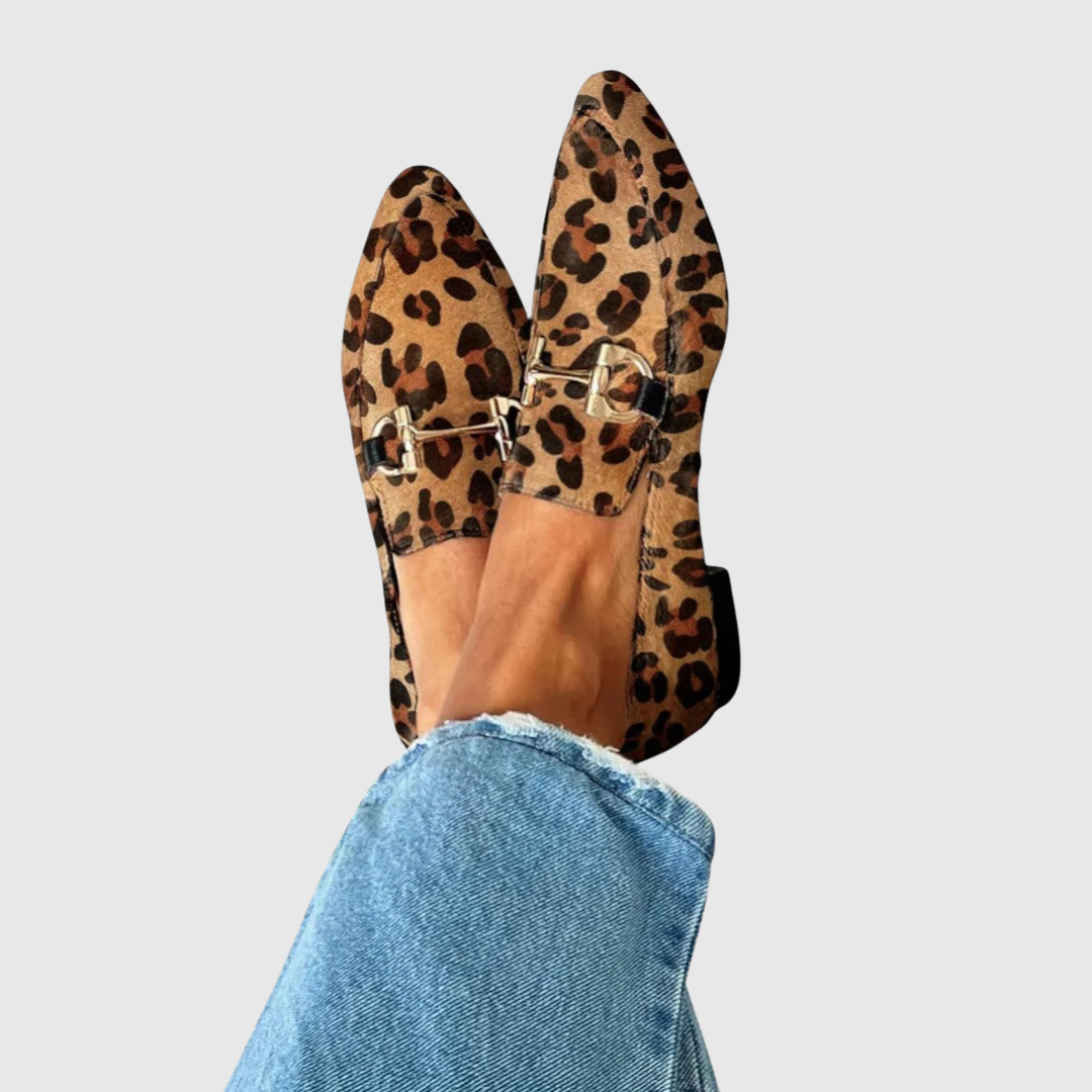 JALESSA | Loafers with refined stitched detailing