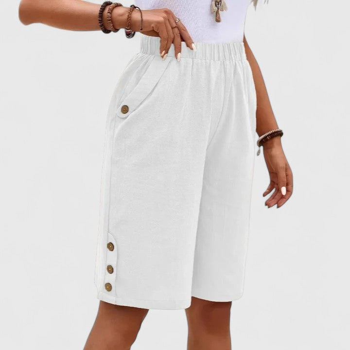 DENISE | Relaxed shorts for weekend wear