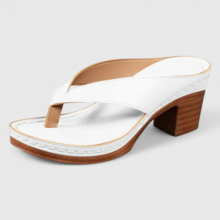 JAZRIELLE | Polished heel with orthopedic support