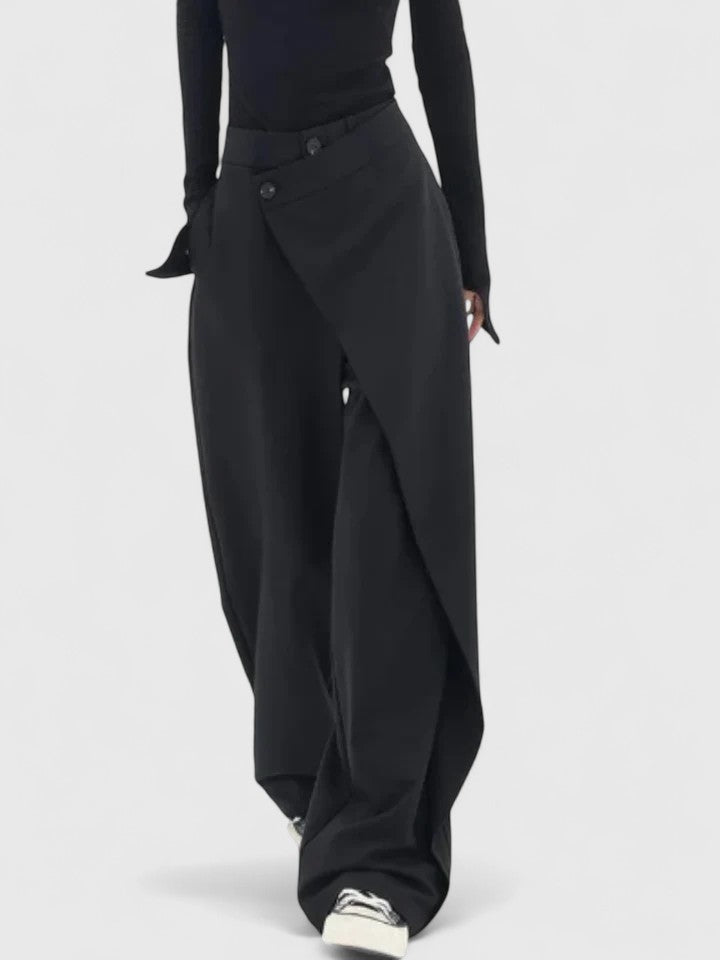 CHRISSIE | Tailored pants with a sleek silhouette