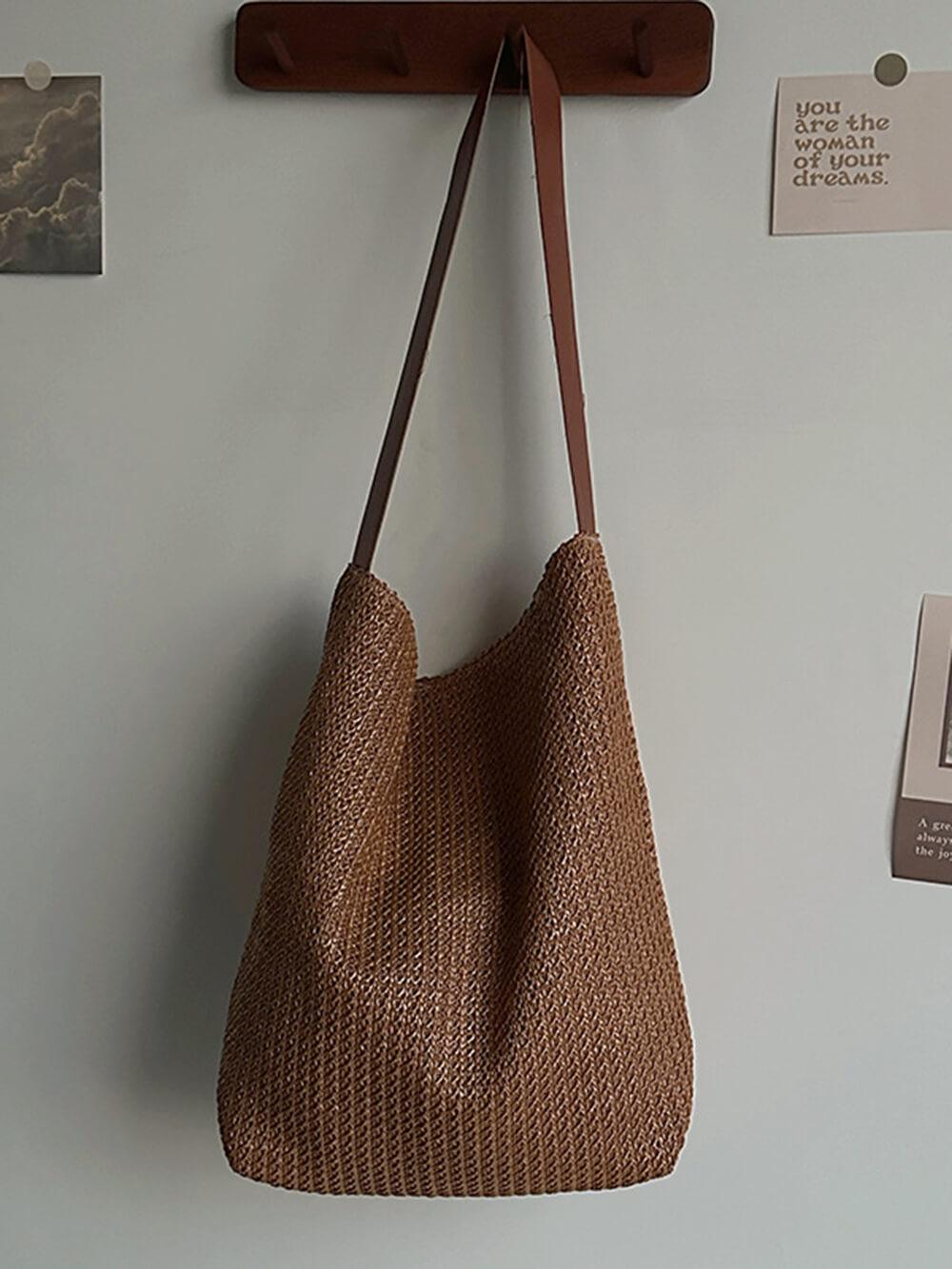 ELLA | Woven straw tote bag for summer days