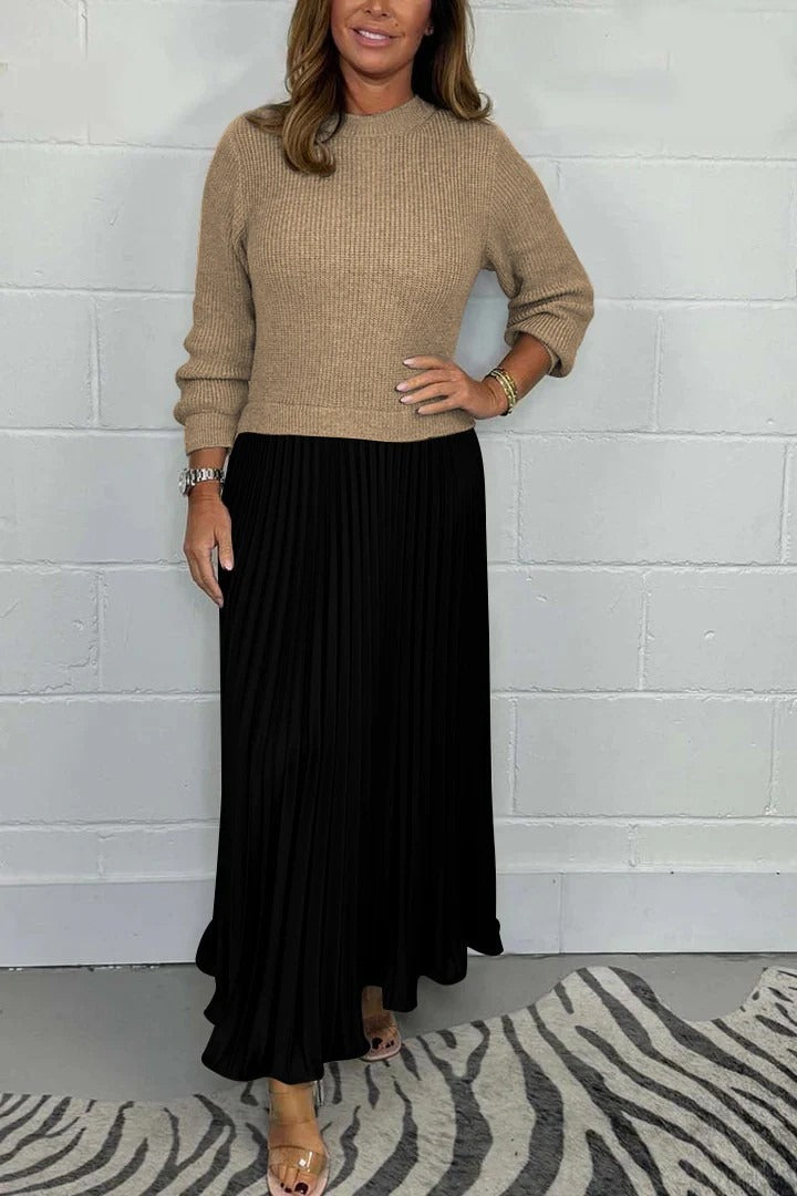 MAELIQ | Maxi dress with long sleeves and pleated hem