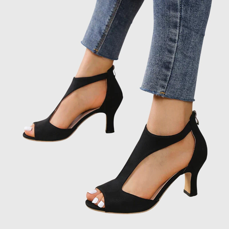 DELFINA | Soft-touch heels with supportive footbed