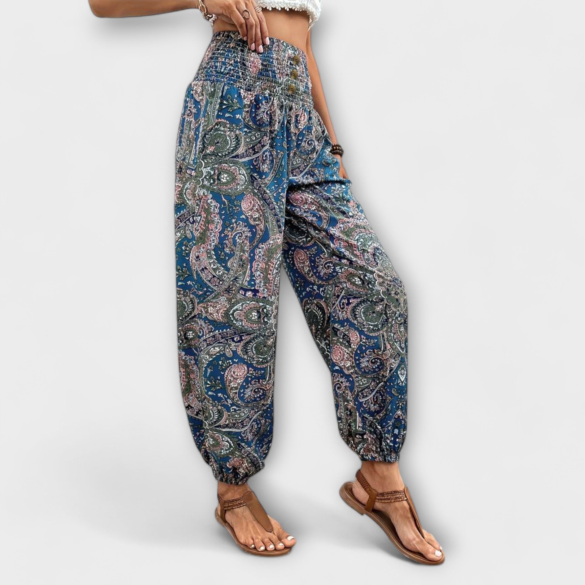 SCARLETT | Pants with ethnic graphic print