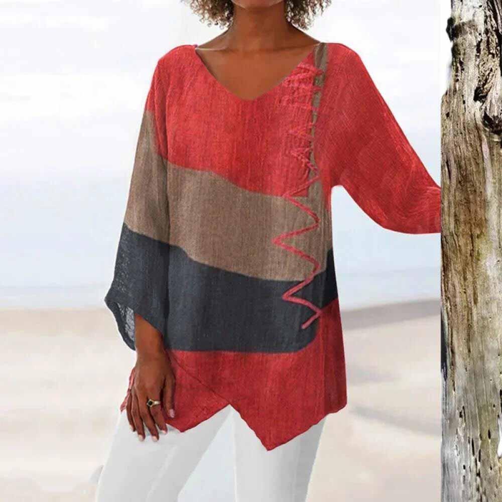 ELI | Crew-neck tri-color shirt with tummy coverage