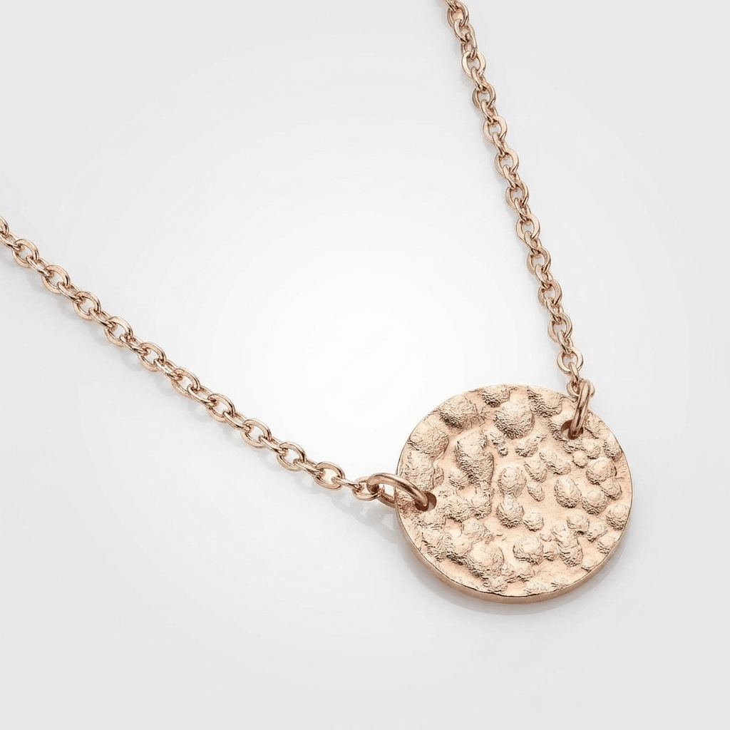 NOVA | Hammered disc pendant necklace in metal