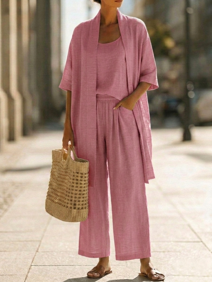 ISA | Short-sleeve three-piece set in soft fabric
