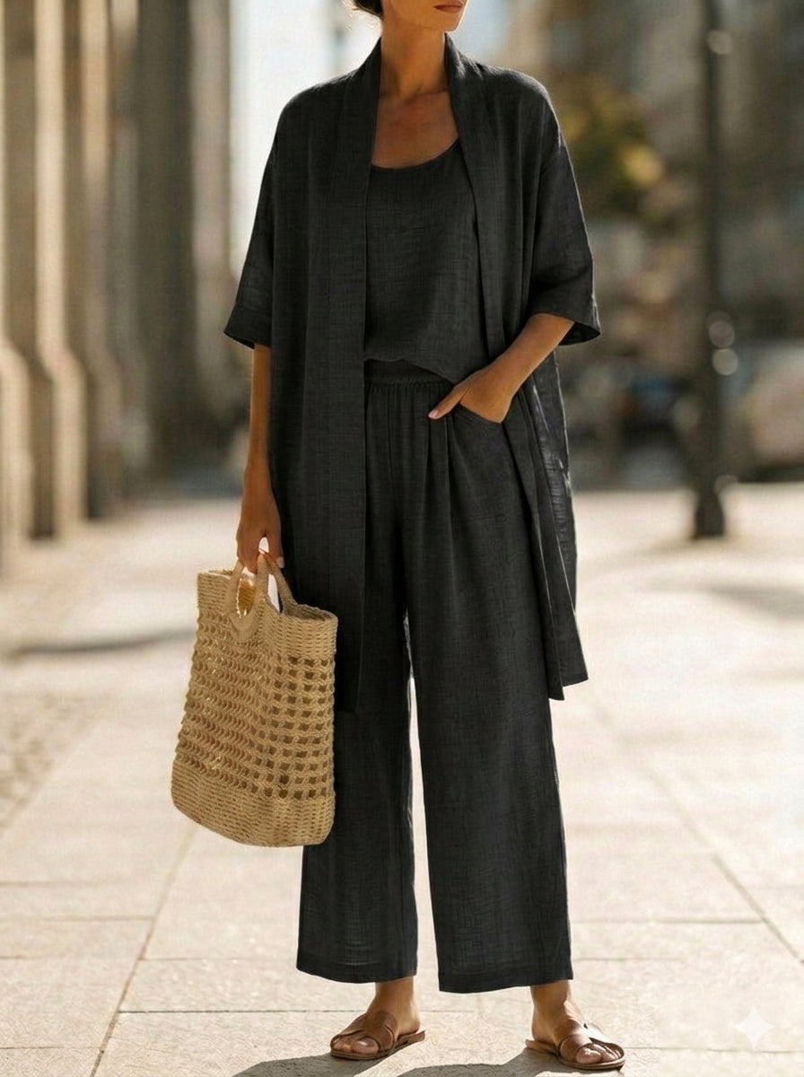 ISA | Short-sleeve three-piece set in soft fabric