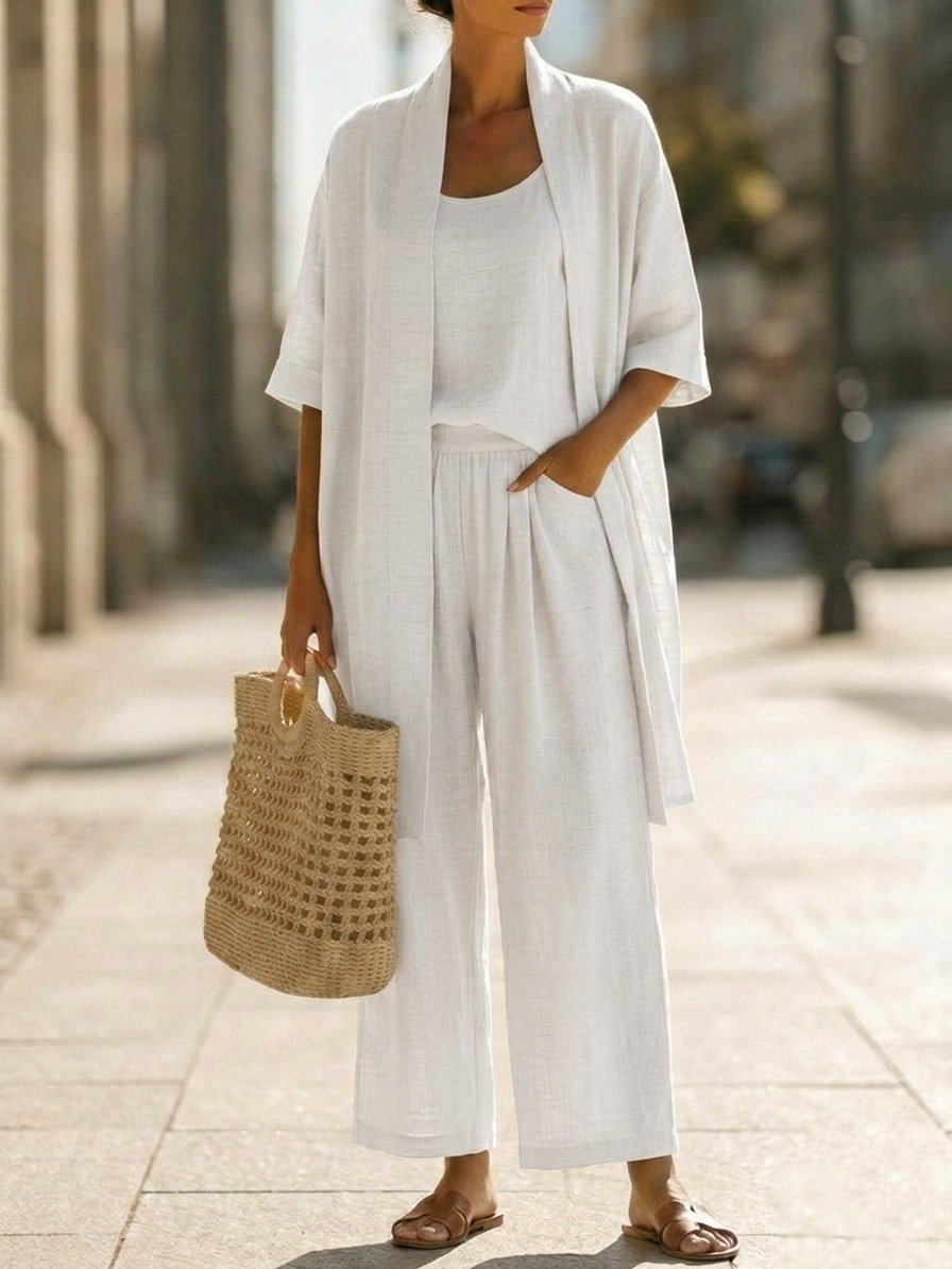 ISA | Short-sleeve three-piece set in soft fabric