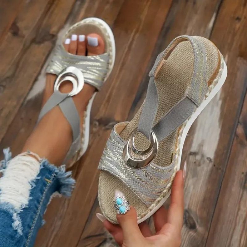 QUINN | Orthopedic sandals with arch support