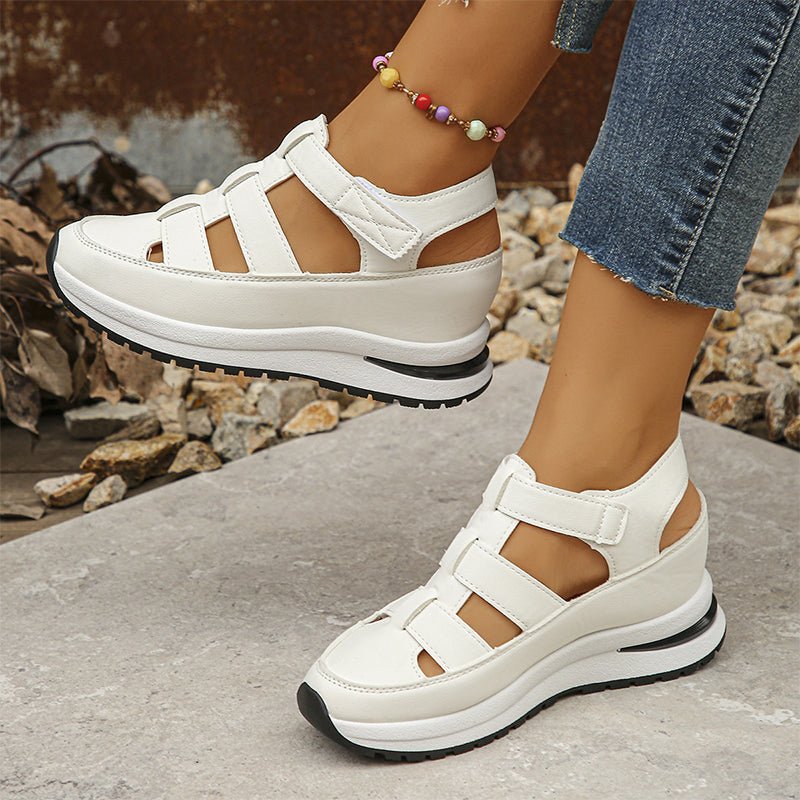 SABELLA | Closed-toe orthopedic sandal for everyday wear