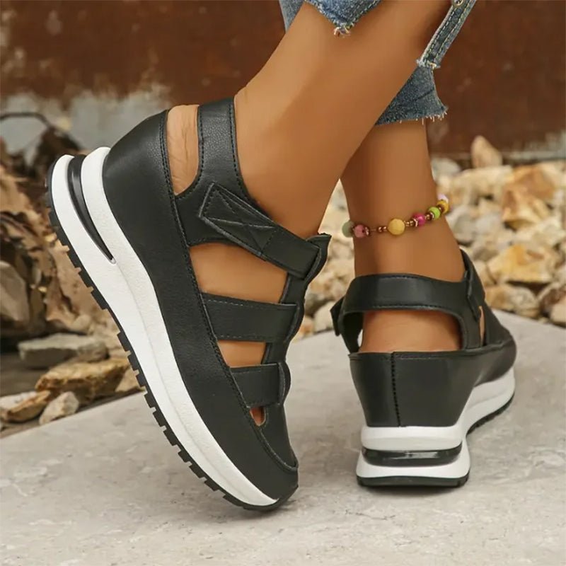 SABELLA | Closed-toe orthopedic sandal for everyday wear