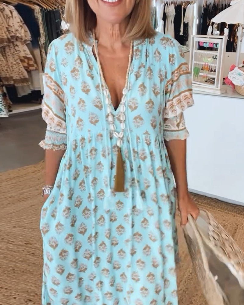 VERONA | V-neck printed half-sleeve dress