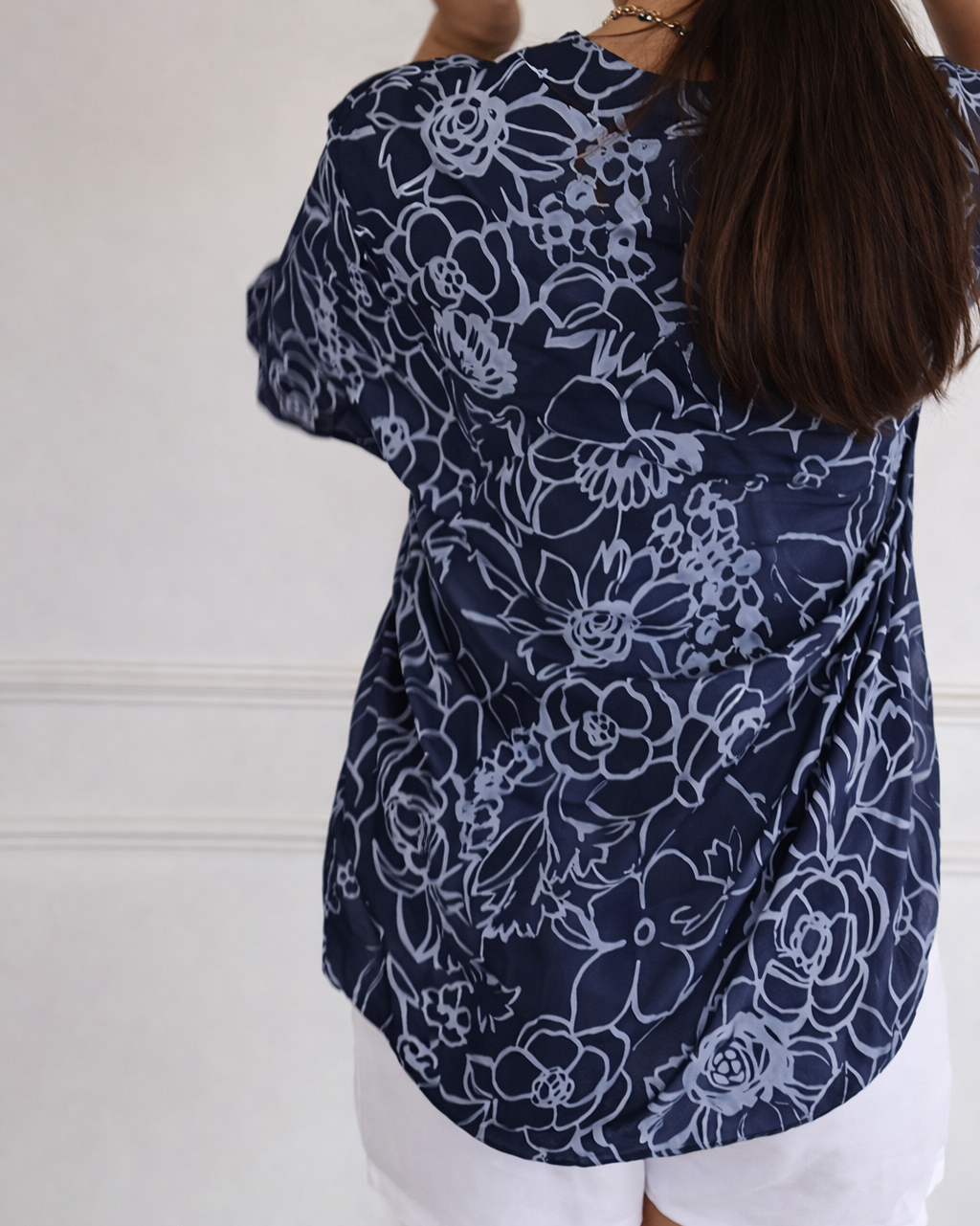 CAMILA | Relaxed blouse with chest pocket