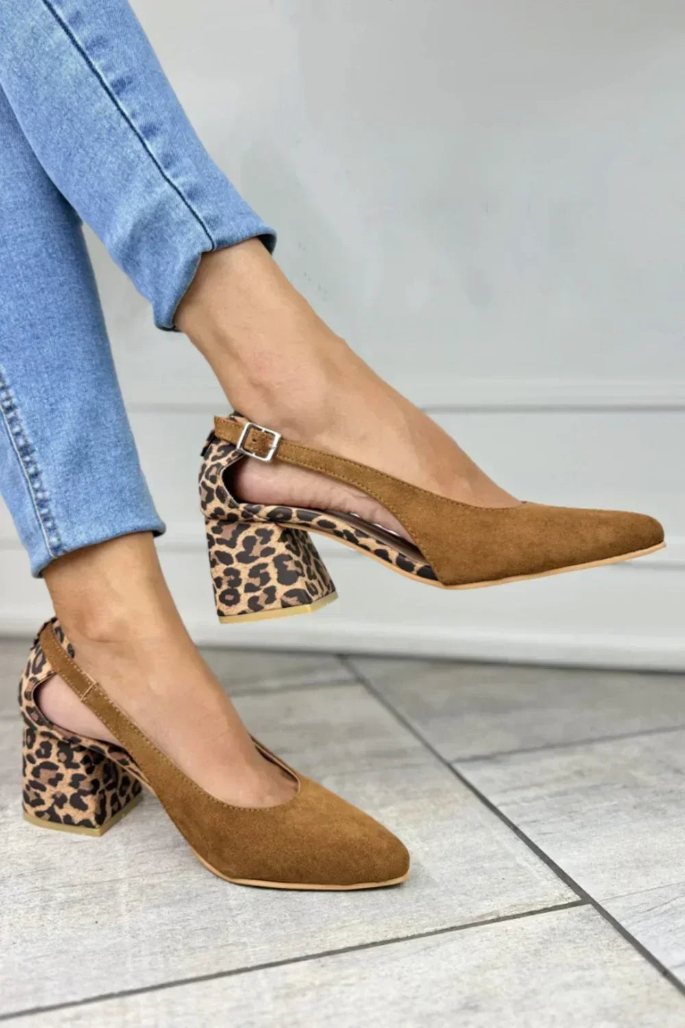 REMI | Slingback heels with leopard-print block heel
