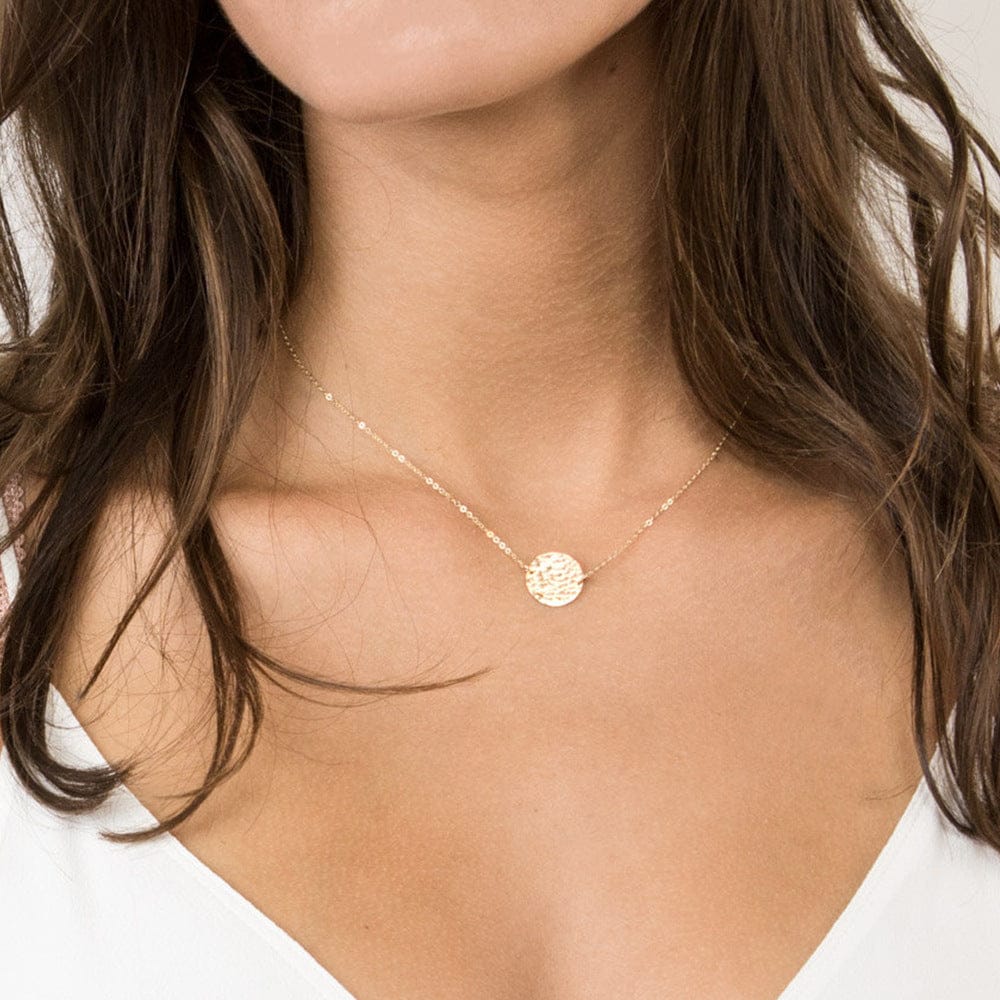 NOVA | Hammered disc pendant necklace in metal