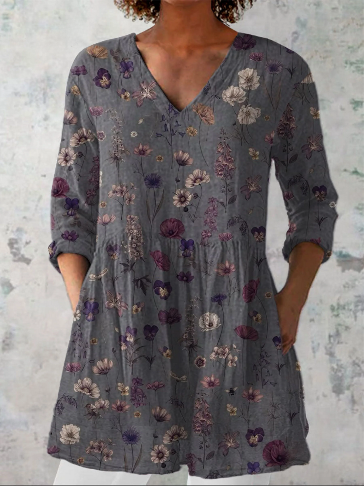 AUDREY | Long-sleeve blouse with V-neck
