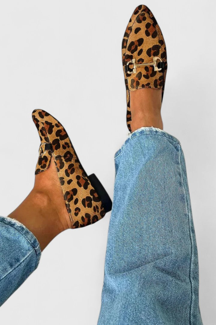 JALESSA | Loafers with refined stitched detailing
