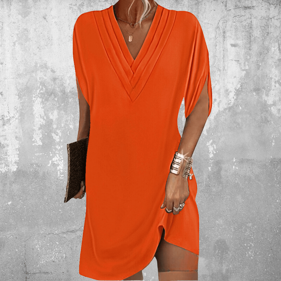 AMELIA | V-neck dress with loose, flowing fit