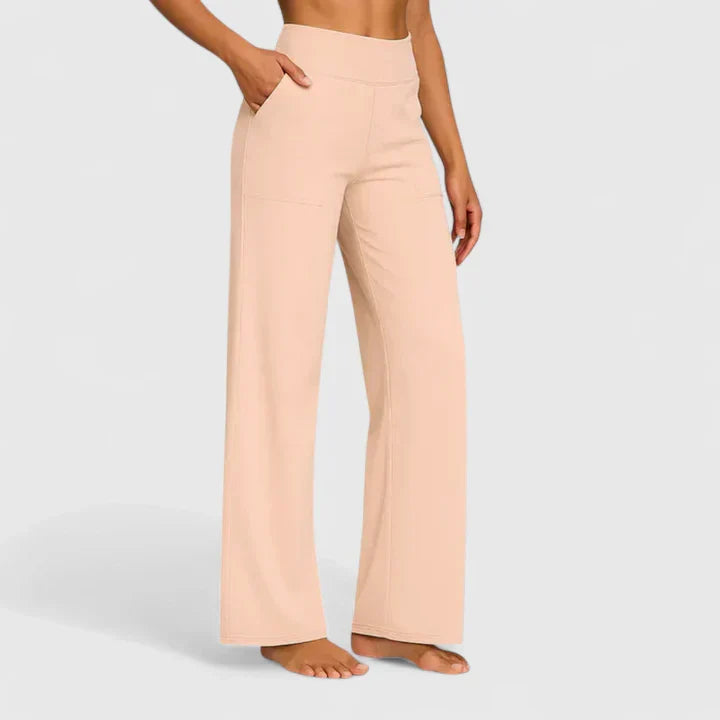JASMYNNE | Relaxed pants with a tailored silhouette