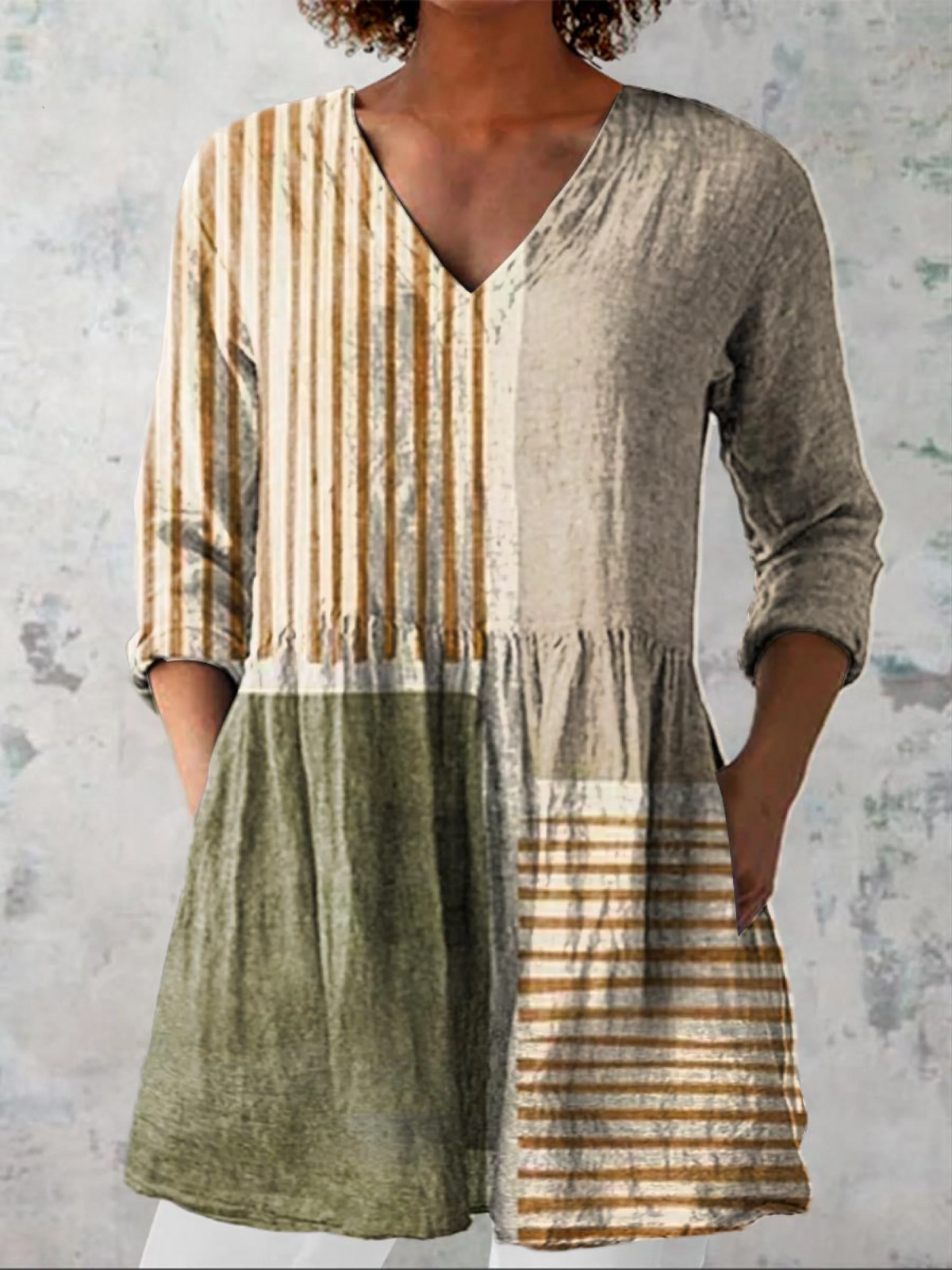 CAMILLE | Long blouse with V-neck