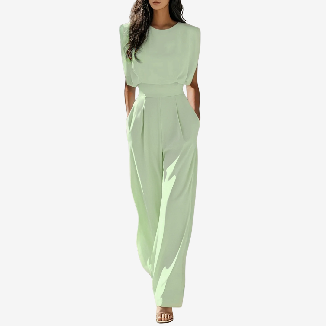 ARIIA | Sleeveless jumpsuit with defined waist