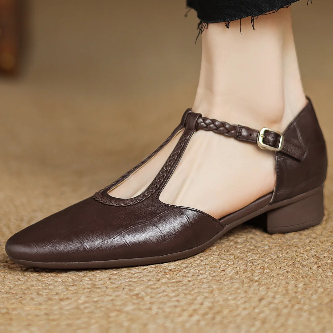 DANI | Classic Mary Janes for everyday wear
