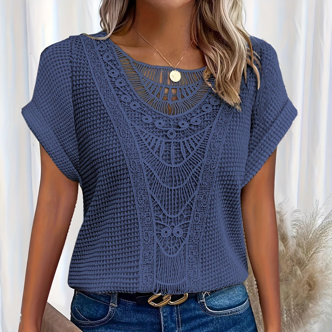 PIPER | Knitted top with tonal stitch detail