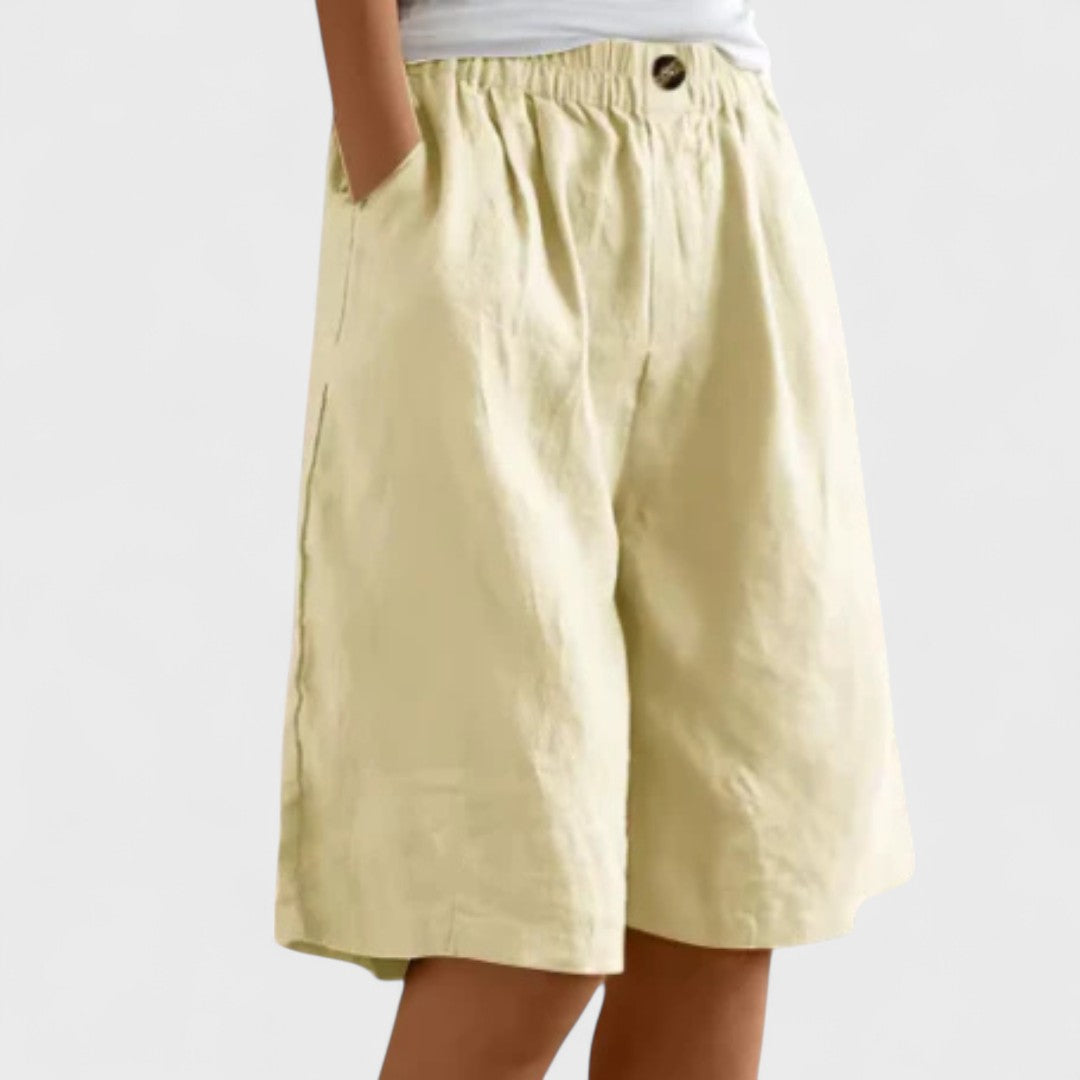 KATY | Soft-touch shorts with relaxed fit