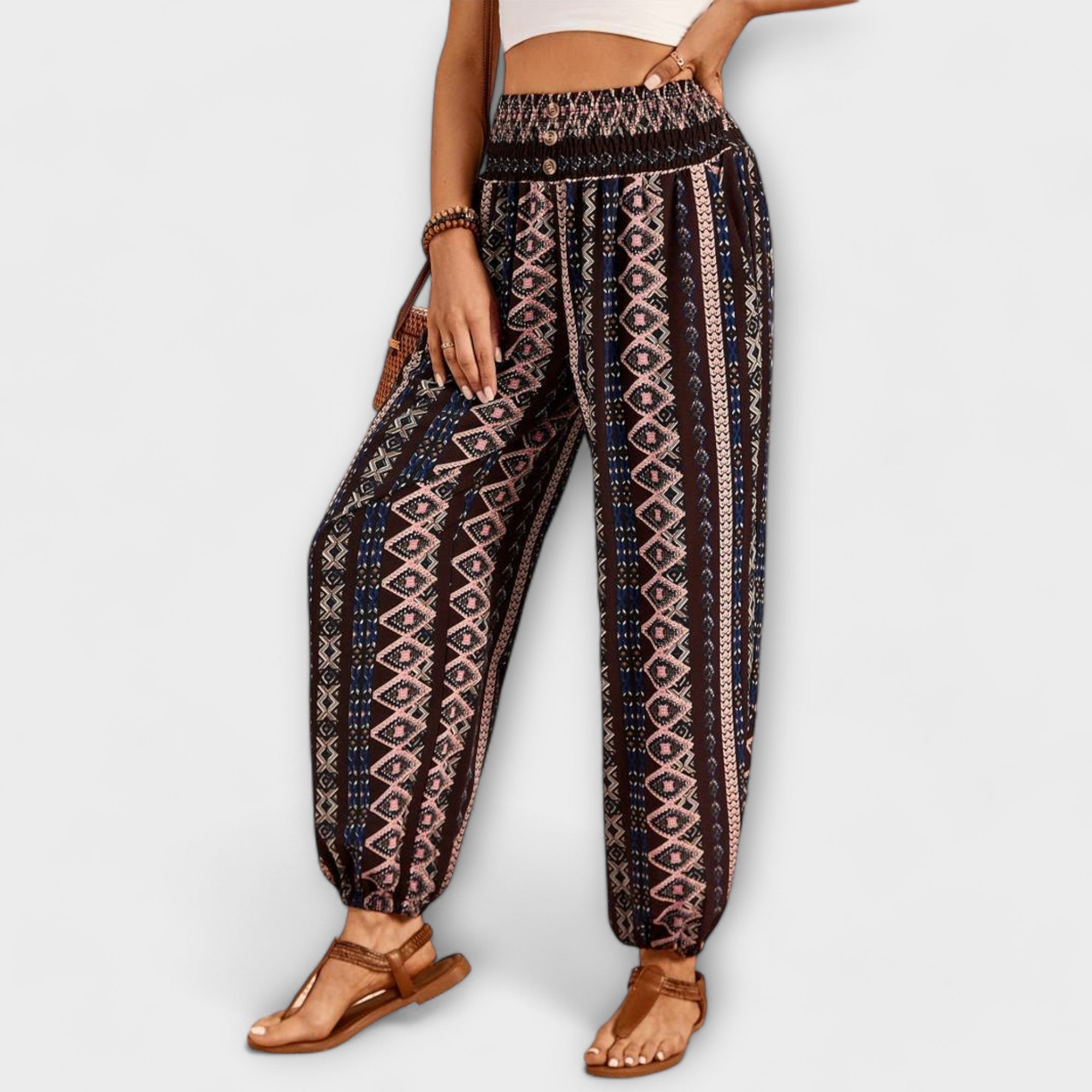SCARLETT | Pants with ethnic graphic print