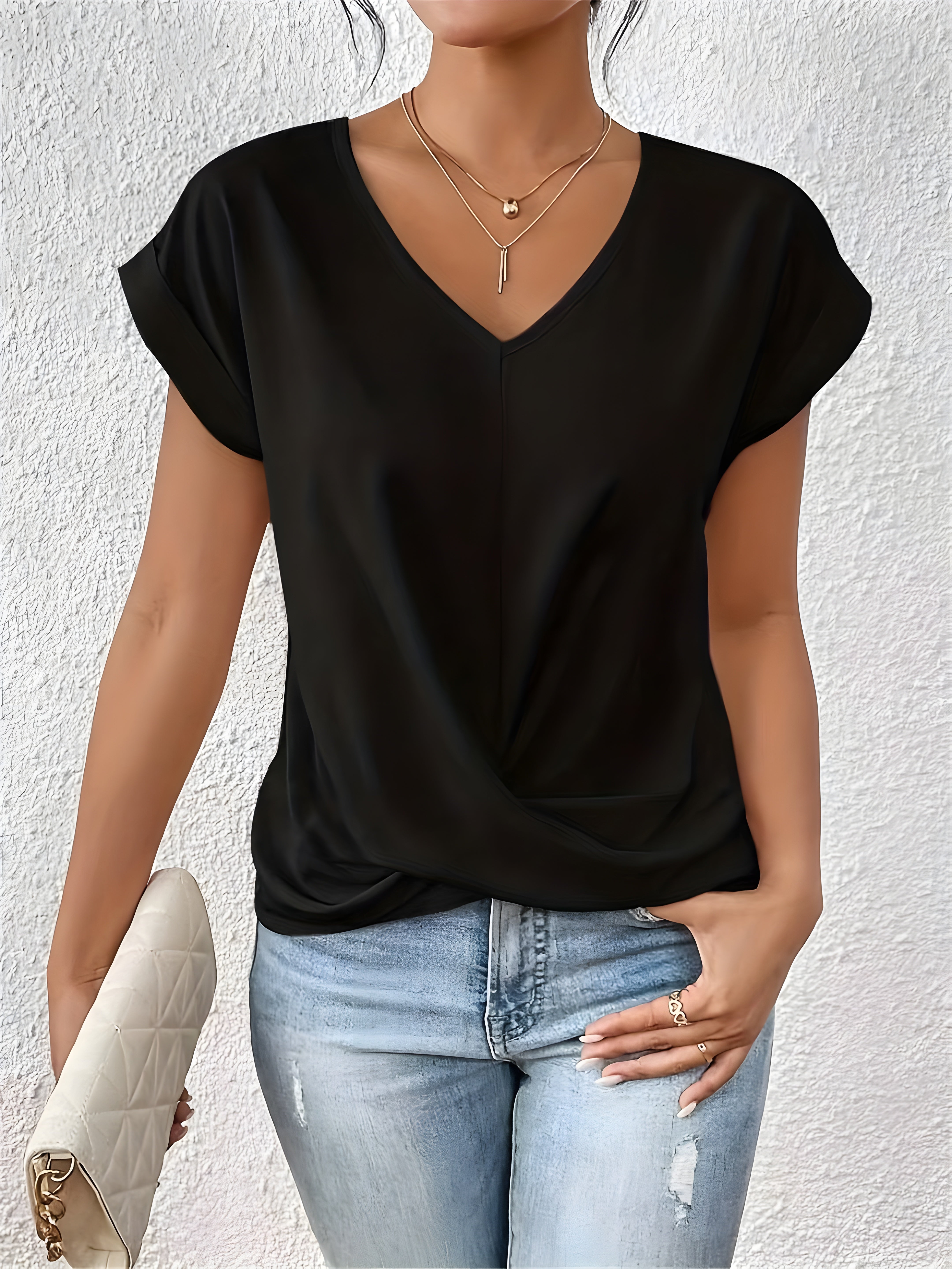 BELLA | Soft-touch V-neck top with twist-front detail