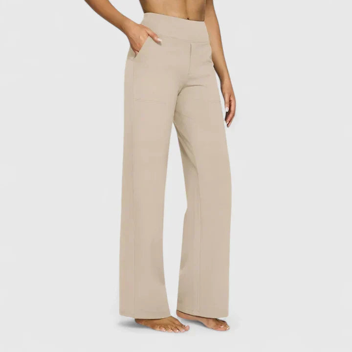 JASMYNNE | Relaxed pants with a tailored silhouette