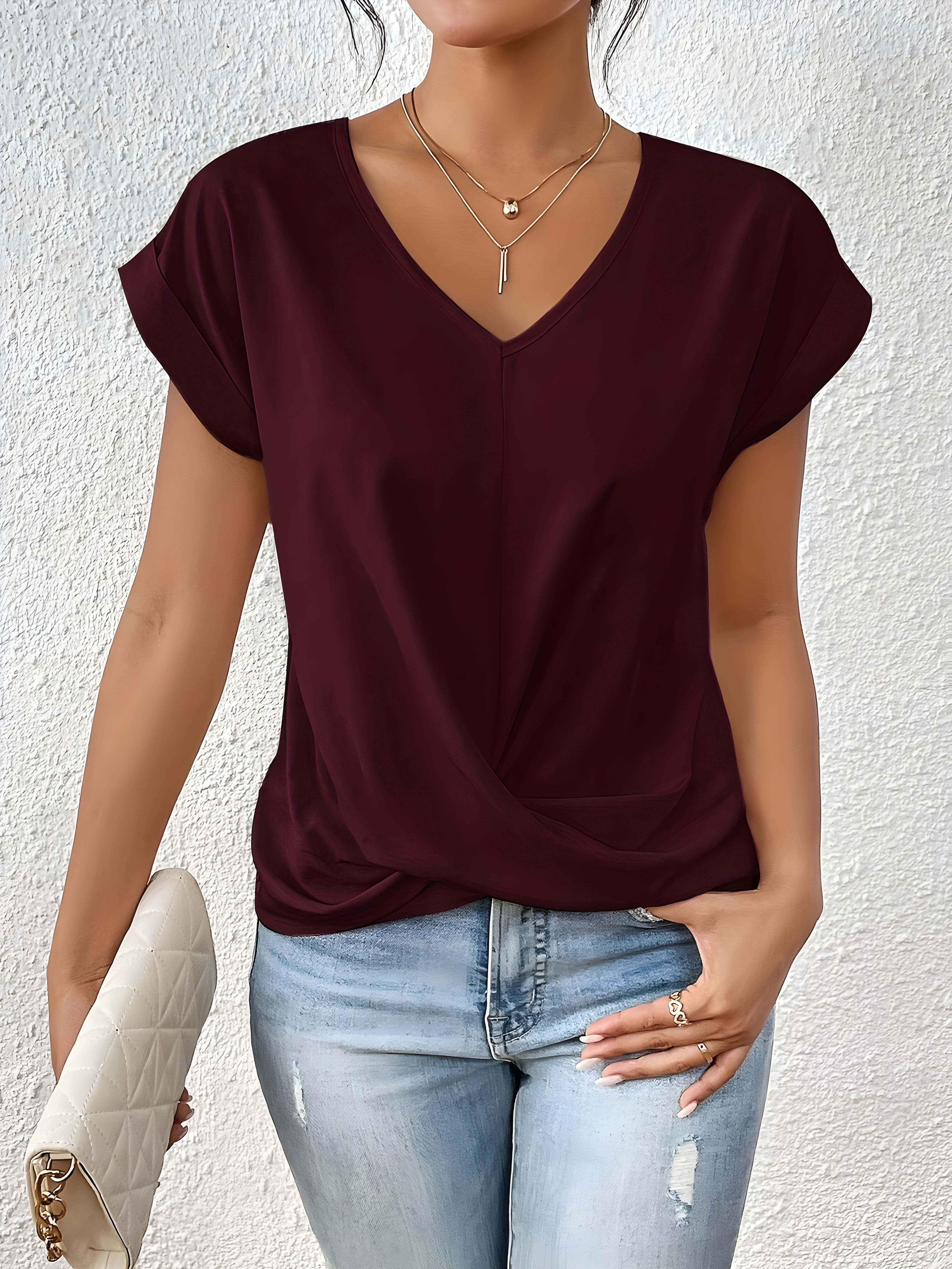 BELLA | Soft-touch V-neck top with twist-front detail